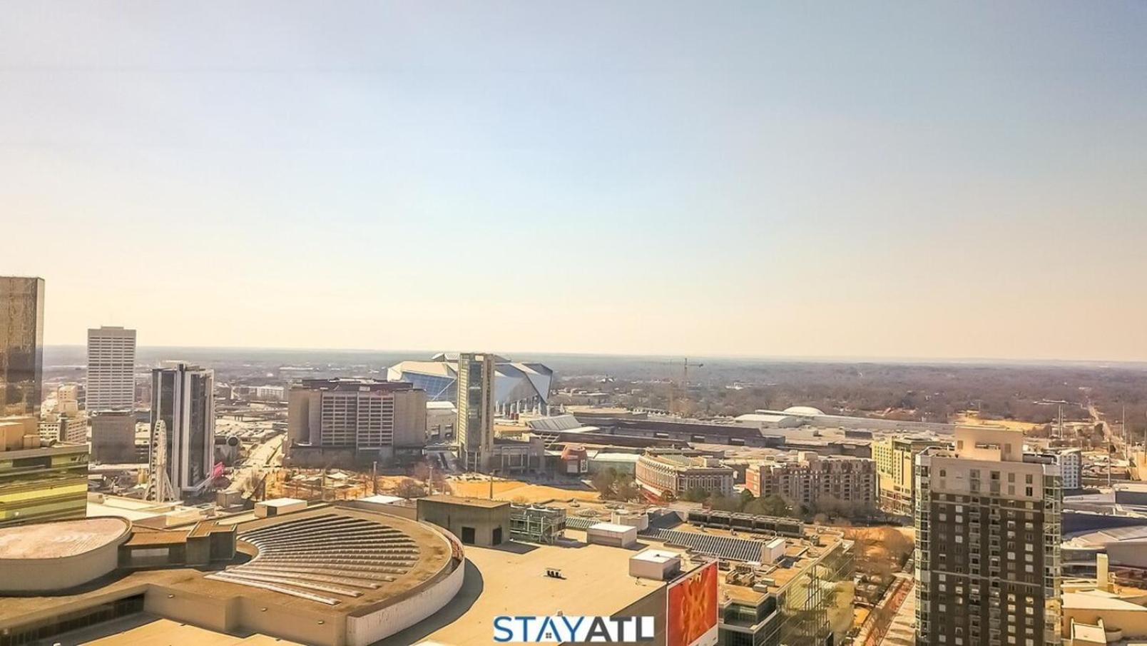 High Rise Downtown With Skyline View